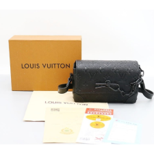 (국내배송) 루이비통 스티머 웨어러블 월릿 블랙 크로스백