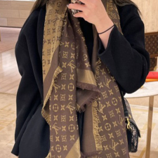 (국내배송) 루이비통 수입 모노그램 샤인 숄 머플러