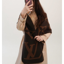 (국내배송) 루이비통 빅 모노그램 LV 리버서블 머플러