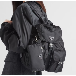 (국내배송) 프라다 리나일론 파우치가 달린 미디엄 백팩