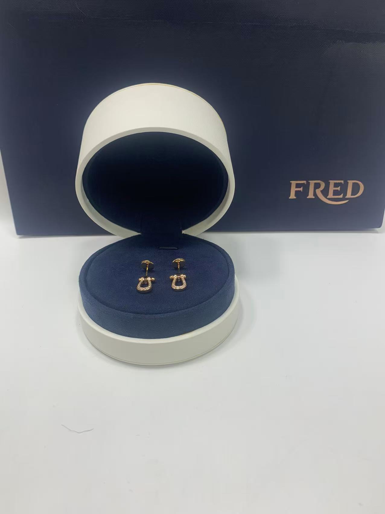 김*윤님 프레드 포스텐 스몰 귀걸이 검품 및 출고