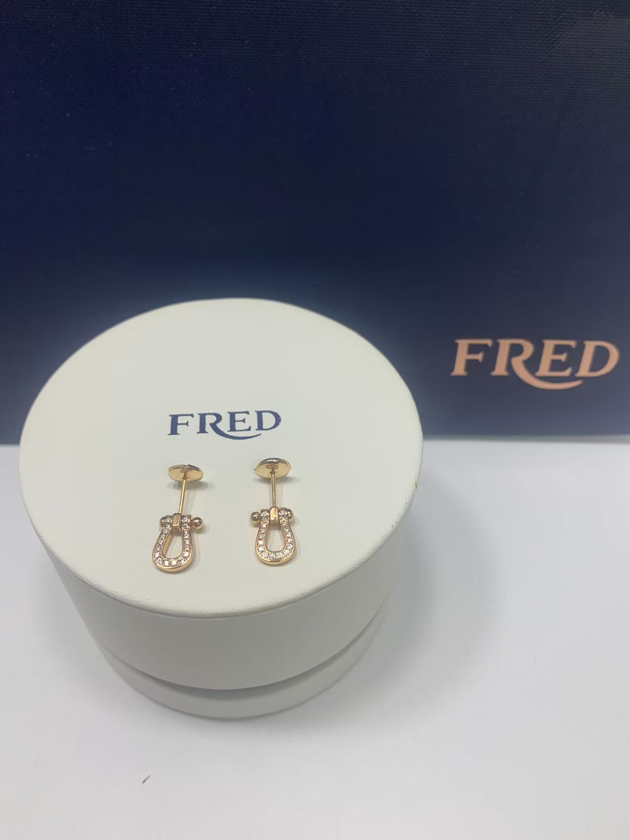 김*윤님 프레드 포스텐 스몰 귀걸이 검품 및 출고