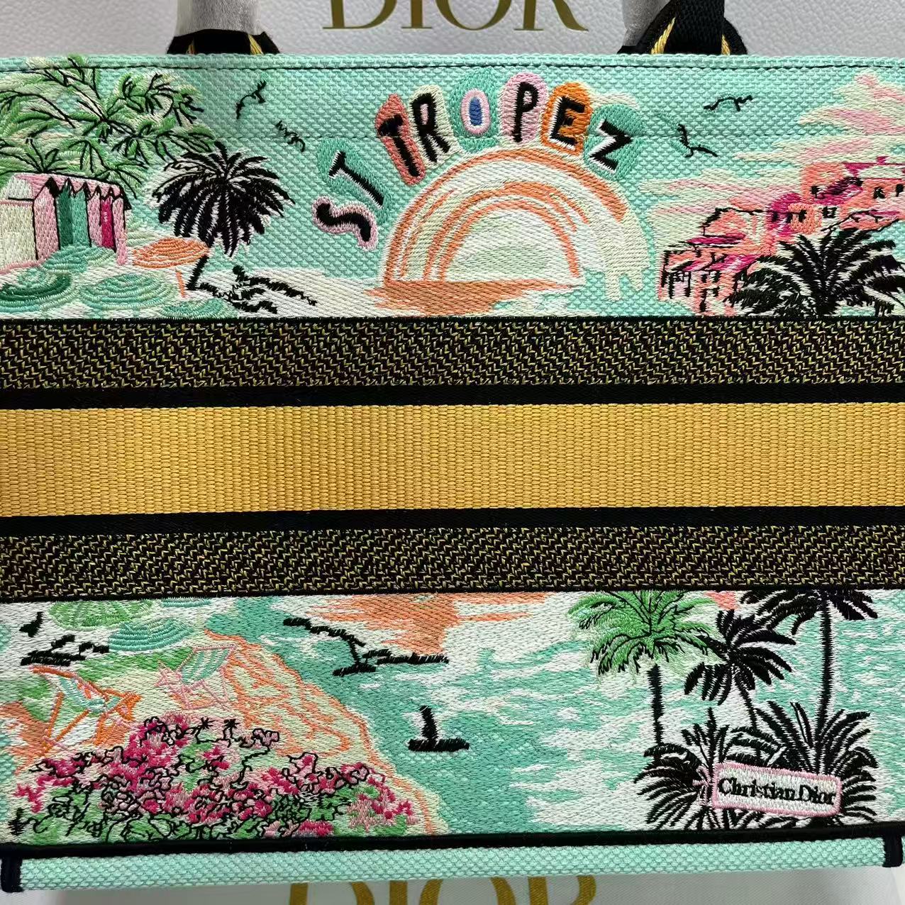 최*연님 디올 스몰 북토트백 검품 및 출고