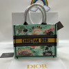 최*연님 디올 스몰 북토트백 검품 및 출고