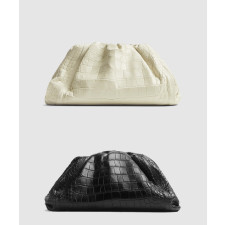 보테가베네타 만두 클러치백 576227