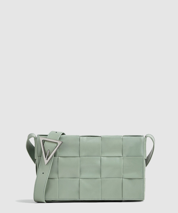 보테가베네타 카세트백 667298