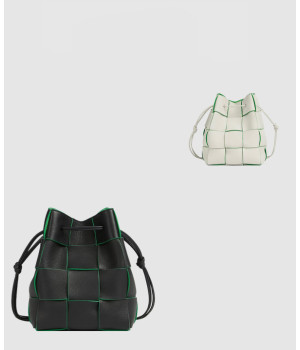 보테가베네타 카세트 버킷백 680218