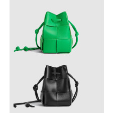 보테가베네타 카세트 미니 버킷백 680217