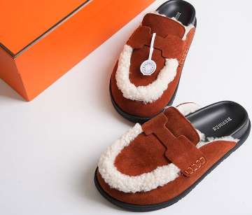 (국내배송) 에르메스 스웨이드 고(GO) 뮬 슬리퍼