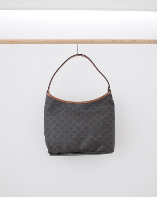 (국내배송) 셀린느 브라운 트리옹프 호보 숄더백