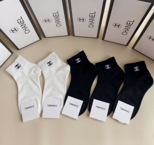 (국내배송) 샤넬 남녀공용 5종 양말세트