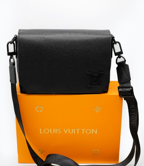 (국내배송) 루이비통 테이크오프 메신저 크로스백