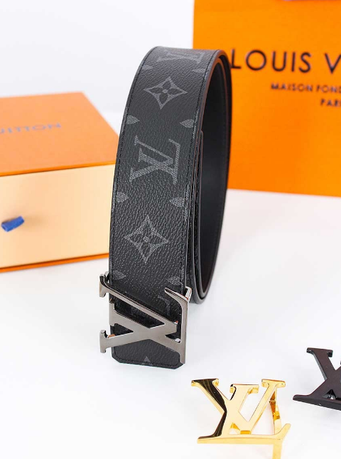 (국내배송) 루이비통 LV 이니셜 모노그램 레더 벨트 블랙