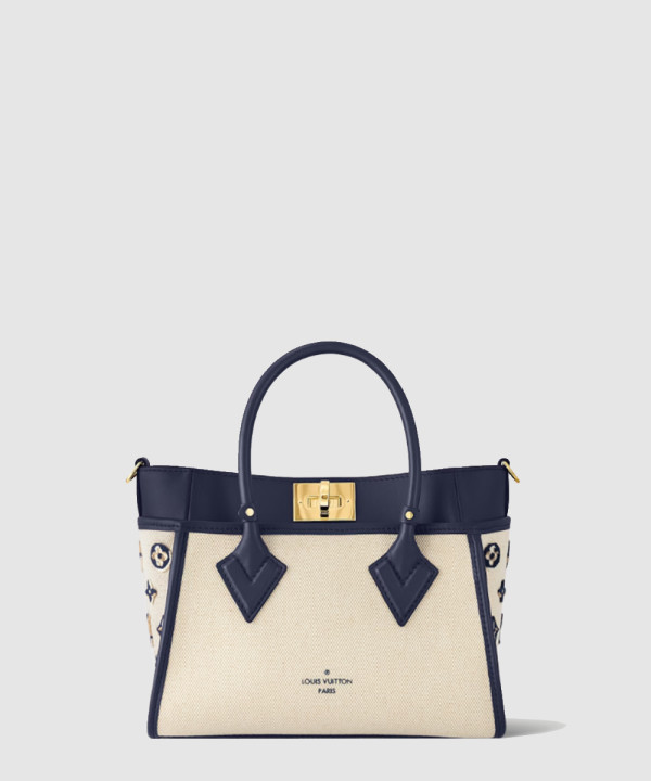 루이비통 온 마이 사이드 PM M22195