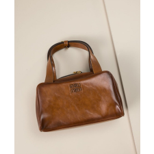 (국내배송) 미우미우 가죽 탑 핸들 백