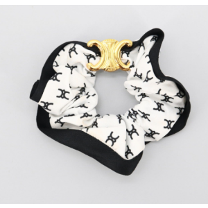 (국내배송) 셀린느 미니 트리옹프 스크런치