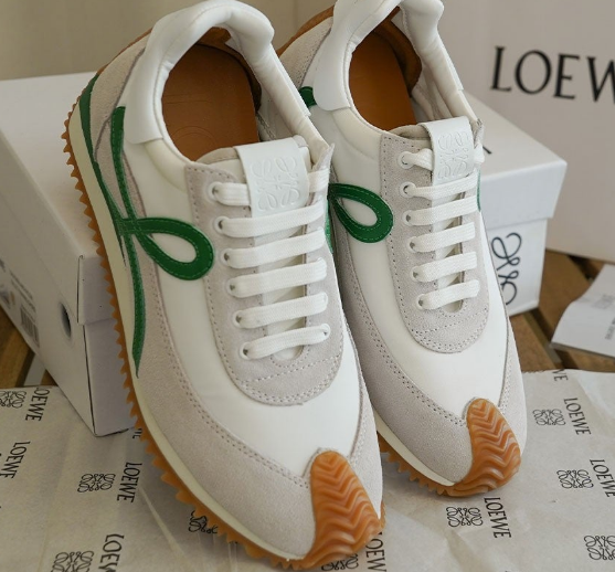 (국내배송) 로에베 그린 플로우 러너 스웨이드&나일론 스니커즈