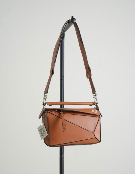 (국내배송) 로에베 미니 퍼즐 토트백 탄