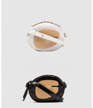 마르지엘라 타비 카메라백