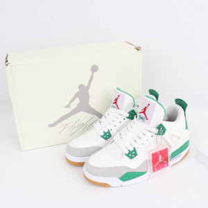 (국내배송) 나이키 조던4 SB 레트로 파인 그린