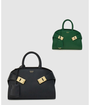 페라가모 허그 미니백 215975