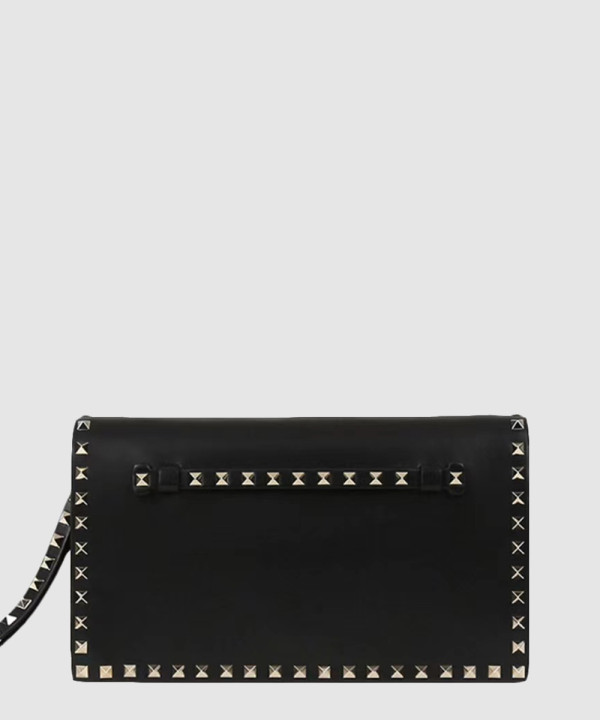 발렌티노 가라바니 락스터드 플랩 스트랩 클러치