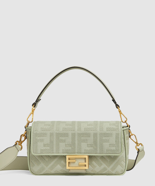 펜디 바게트백 미디움 8BR600