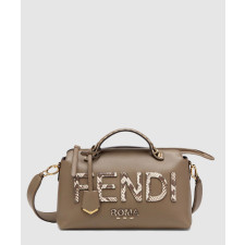 펜디 바이 더 웨이 미디움 8BL146