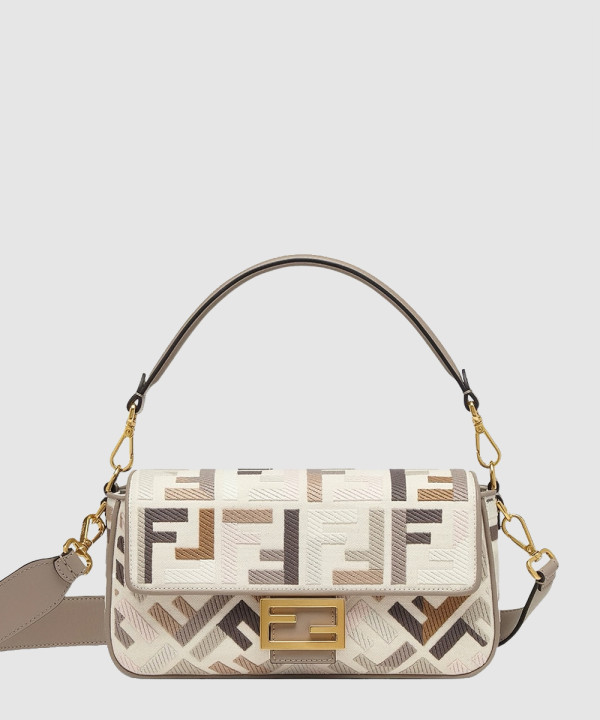 펜디 바게트백 미디움 8BR600