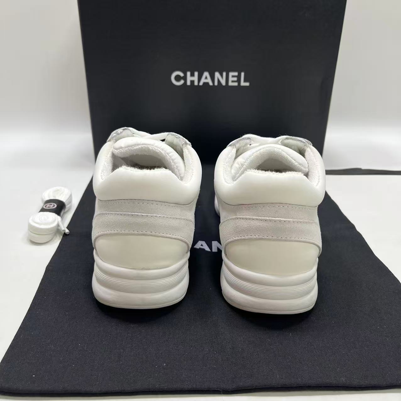 2026년 1월 3일 김*정님 샤넬 CC로고 스니커즈 검품 및 출고