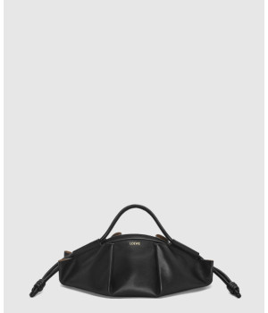 로에베 파세오 백 유광 나파 카프스킨