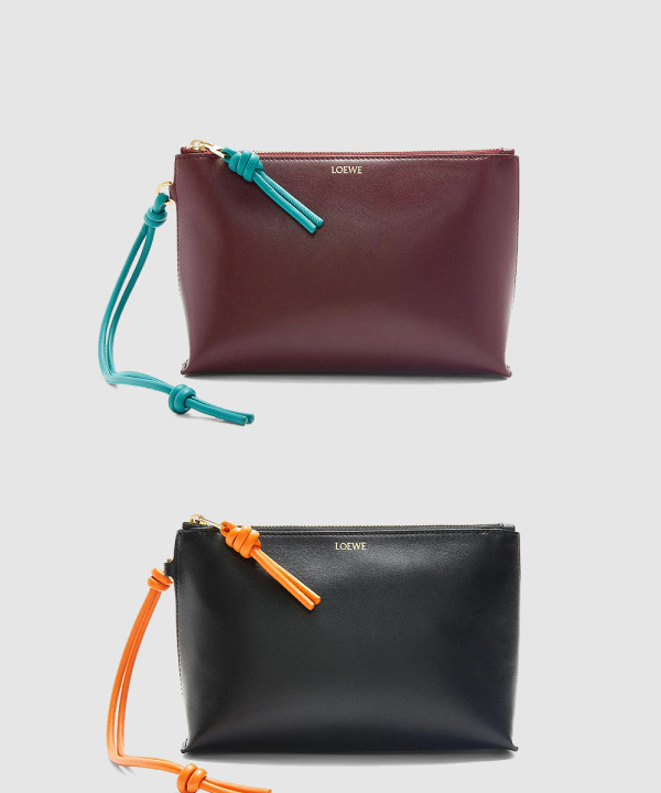 로에베 노트 T 파우치