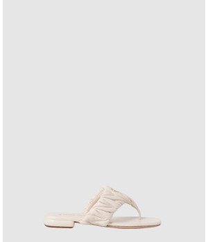 미우미우 마테라쎄 나파 레더 플립 플랍 5Y130E