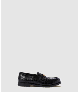 미우미우 크로커다일 프린트 레더 로퍼 5D273E