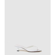 미우미우 페이던트 레더 샌들 5XX603