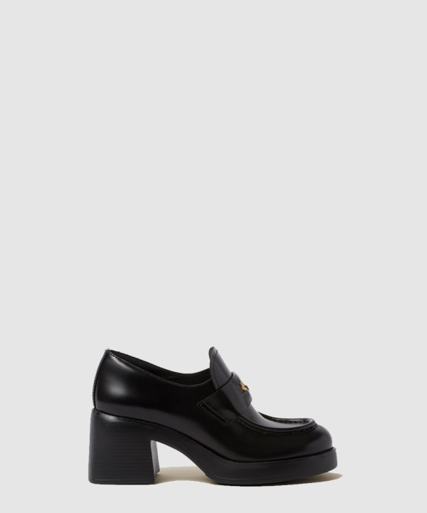 미우미우 레더 페니 로퍼 5D820D