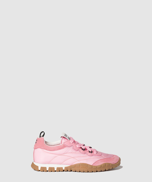 미우미우 타이어 테크니컬 패브릭 스웨이드 스니커즈 5E417E