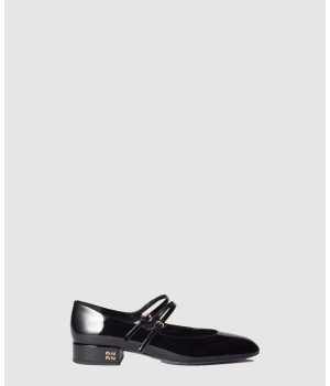 미우미우 버클 장식 페이턴트 가죽 슬링백 펌프스 5I522E