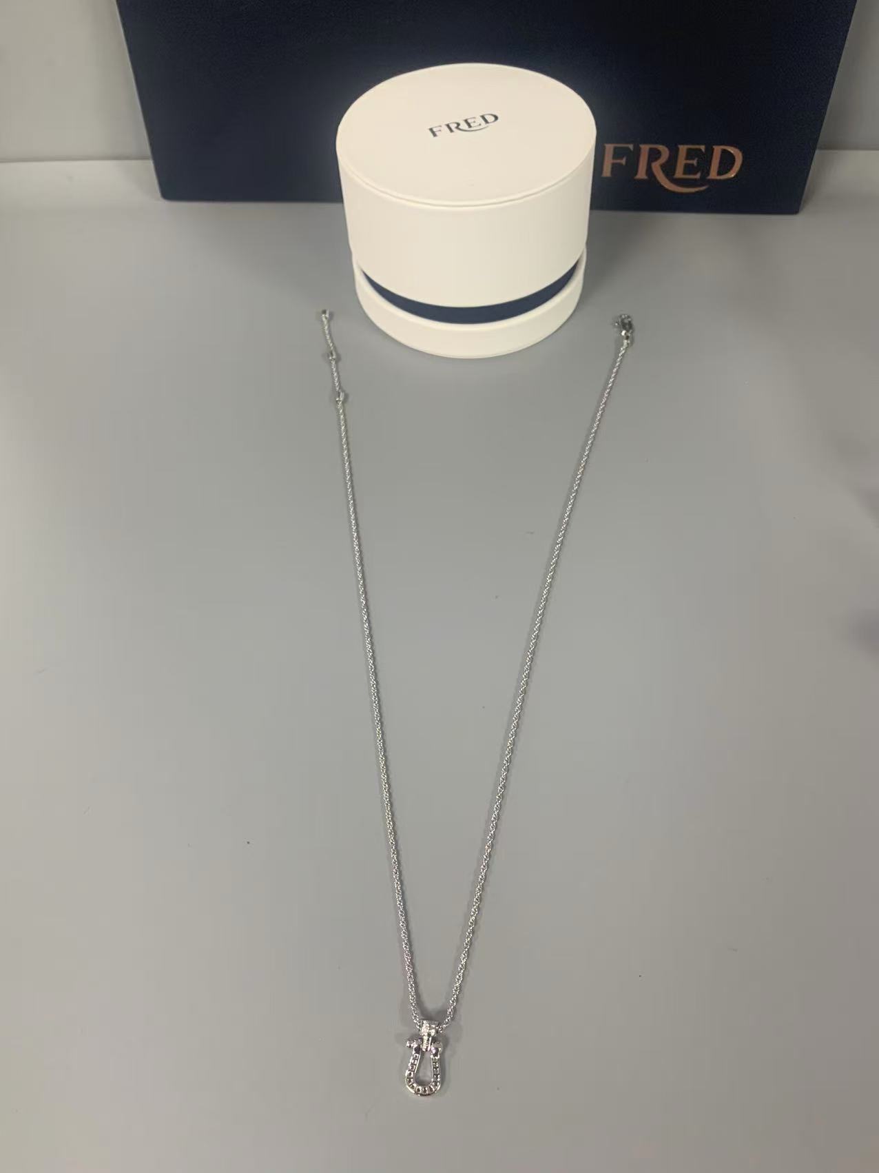 2026년 1월 20일 안*영님 프레드 포스텐 미디엄 목걸이 검품 및 출고