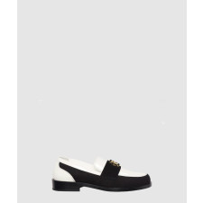 샤넬 로고 에나멜 플랫 G39606