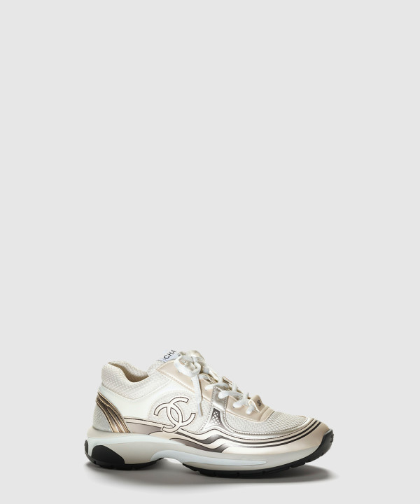 샤넬 패브릭 라미네이티드 스니커즈 G45077