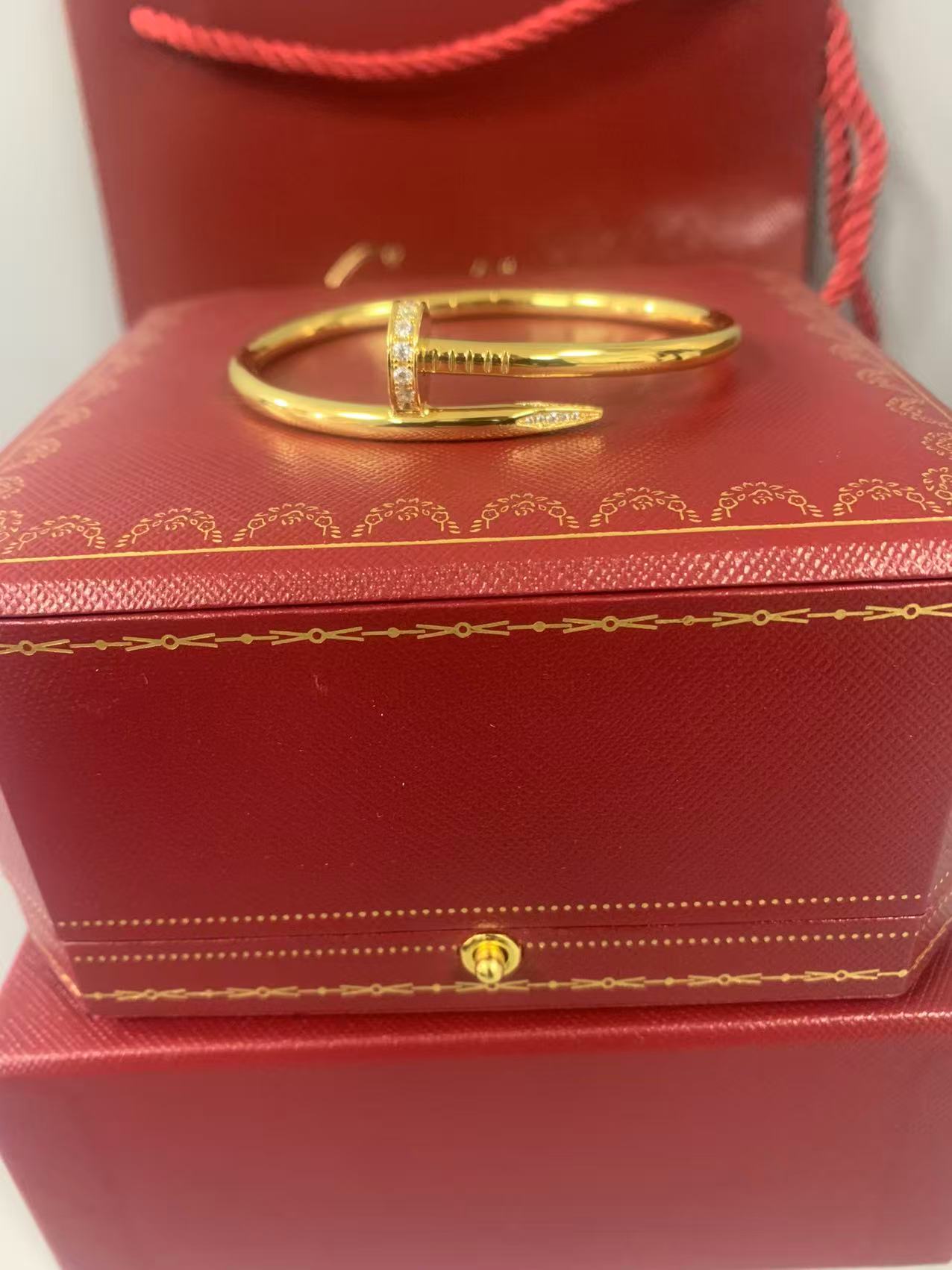 2026년 3월 7일 마*현 님 까르띠에 저스트 앵 끌루 클래식 브레이슬릿 검품 및 출고