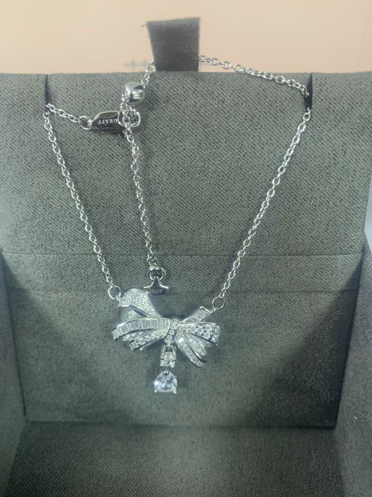 2026년 3월 17일 이*진 님 그라프 틸다의보우 네크리스 링 검품 및 출고