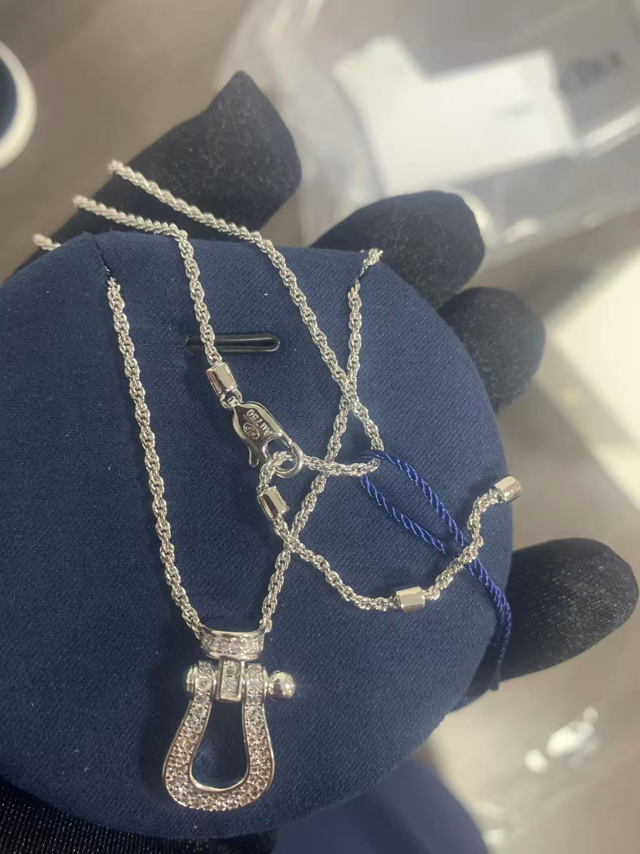 2026년 3월 25일 김*윤님 프레드 포스텐 라지 목걸이 검품 및 출고