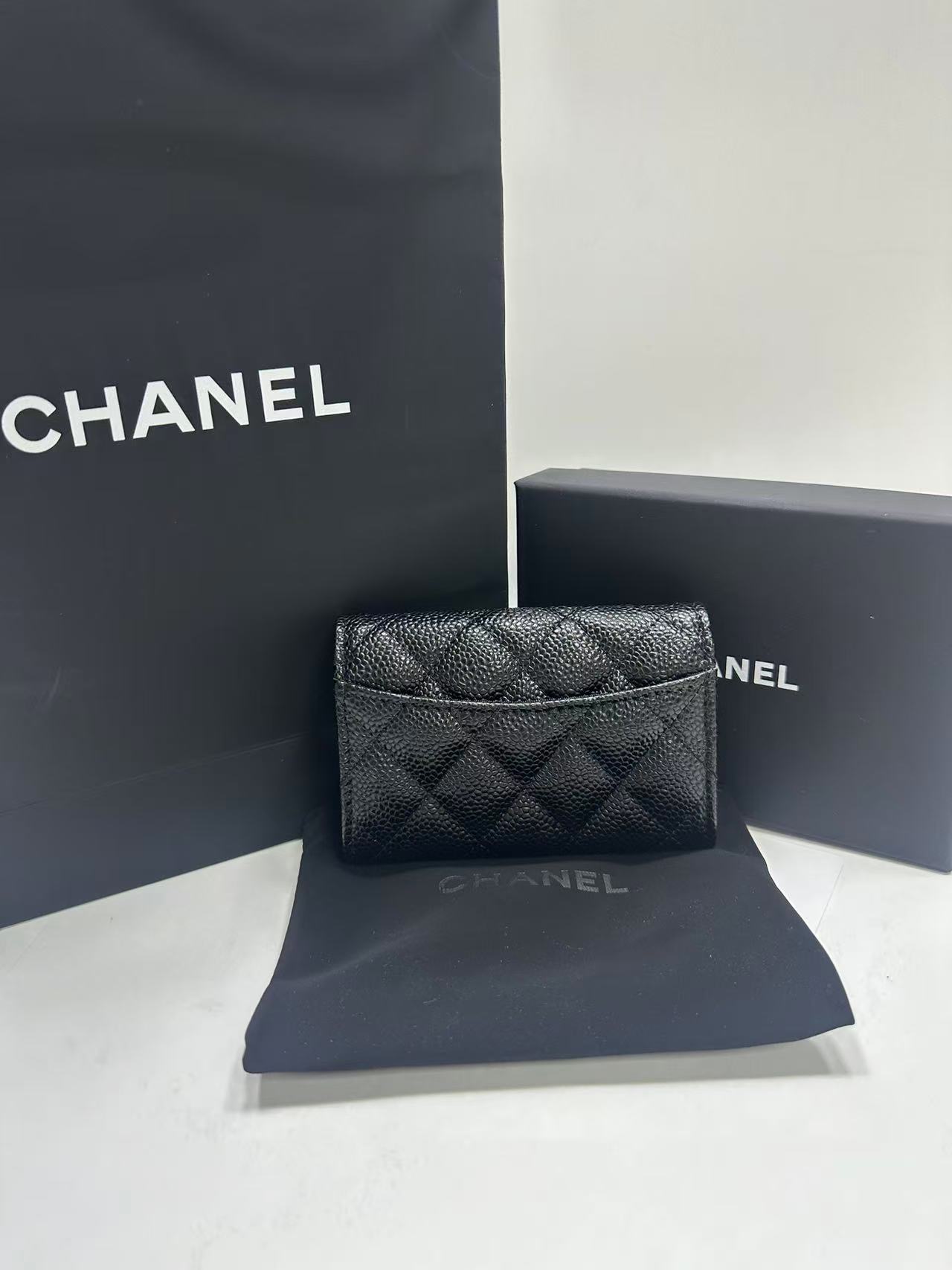 2026년 3월 27일 박*은님 샤넬 클래식 카드 홀더 검품 및 출고